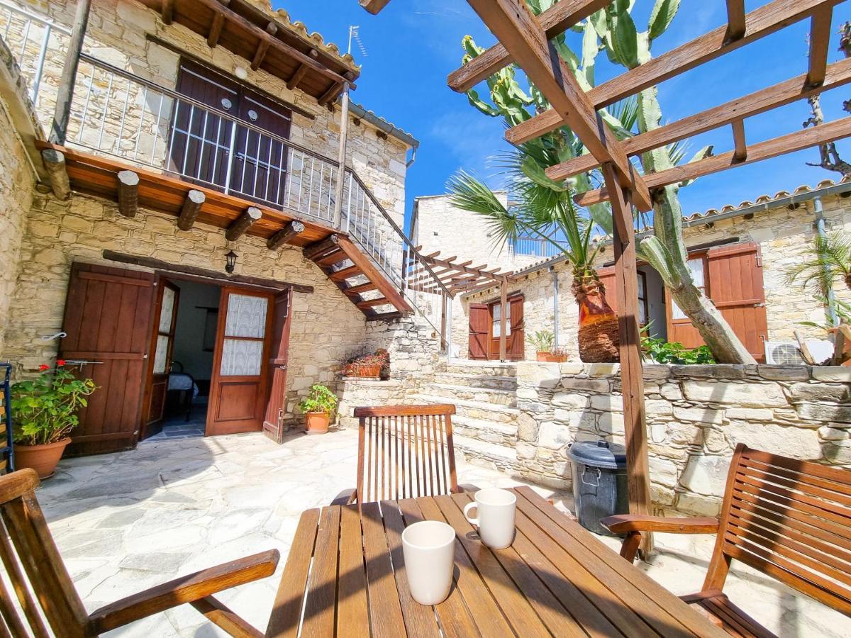 Aphrodite'S Pool Retreat Skarinou Extérieur photo
